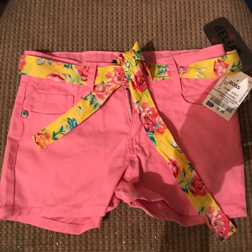 Pink girls shorts